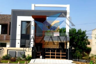 11 MARLA BEAUTIFUL HOUSE FOR SALE IN EDEN CITY DHA PHASE 8 LAHORE