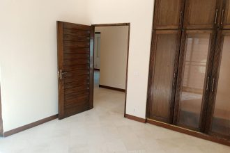 10 Marla beautiful house for rent in DHA phase 8 Ex Air Avenue