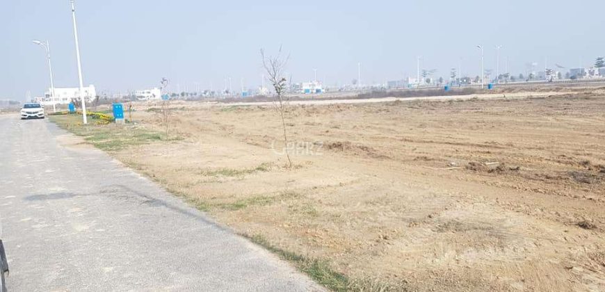 21 Marla residential corner plot for sale in DHA Phase 8 Ex Air Avenue Block P Reasonable price