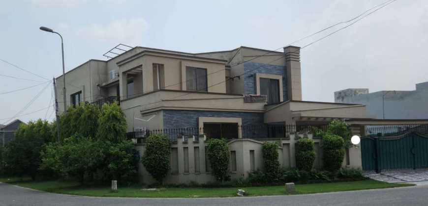 17 Marla Modern design house for Sale in DHA Phase 8 near Eden City