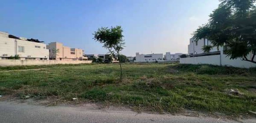 10 Marla residential plot for sale in DHA Phase 7 Block U Outclass Location