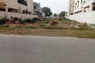 10 Marla residential plot for sale in DHA Phase 8 Ex Park View Block D