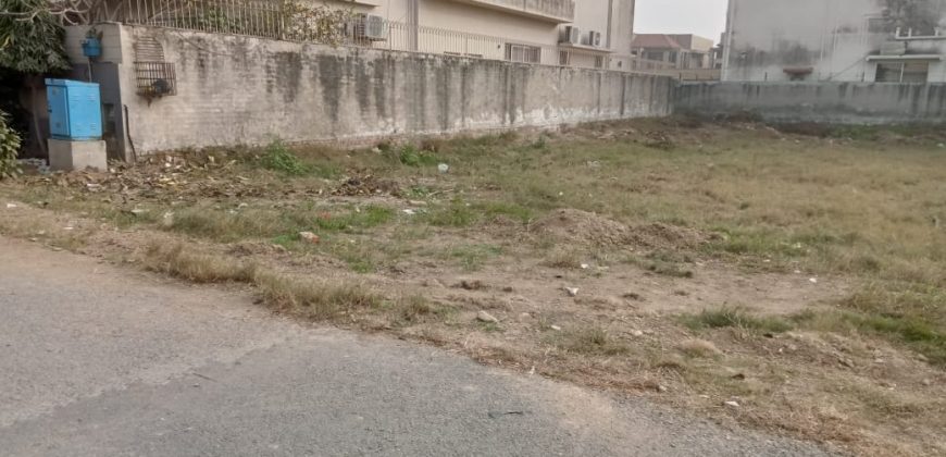 1 Kanal residential plot for sale in DHA Phase 8 Ex Air Avenue Block L