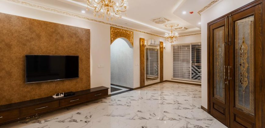 10 Marla Spanish design house for sale in DHA Phase 8