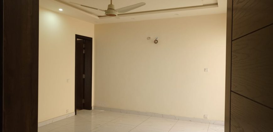 1 Kanal modern design lower portion for rent in DHA Phase 8 Block T