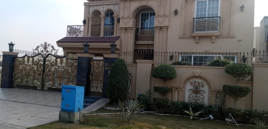 1 Kanal full house for rent in DHA phase 8 Ex Air Avenue