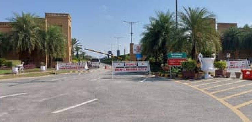 1 Kanal residential plot for sale in DHA Phase 8 Ex Park View Block D