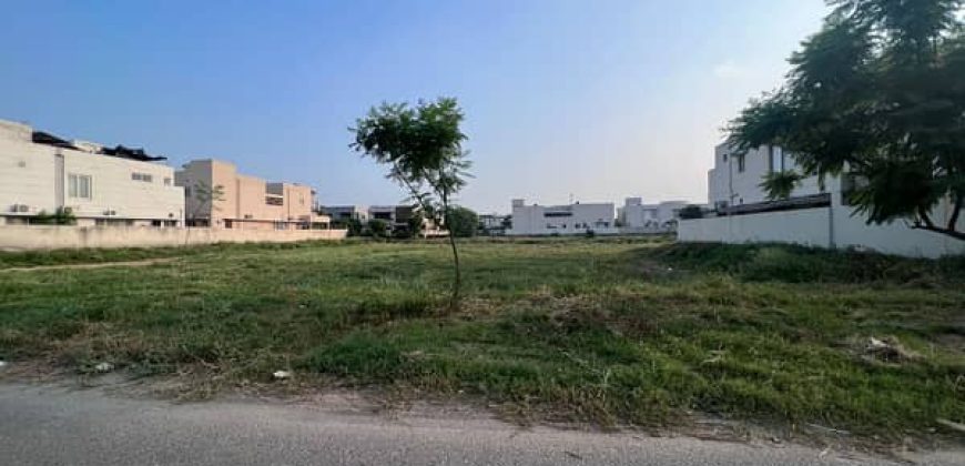 2 Kanal residential plot for sale in DHA Phase 8 Ex Park View