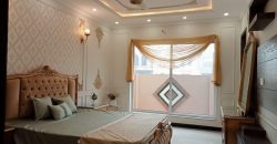 10 Marla barnd new house for sale in Paragon City