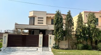 1 kanal house for sale in DHA Phase 8 Eden City Block A