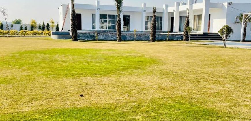 08 Kanal Ultra Luxury Modern Design Farmhouse for sale a Great Opportunity To Invest On Bedian Road Lahore, shall Be Equipped With All The Facilities Required To Live In A Modern Life Style