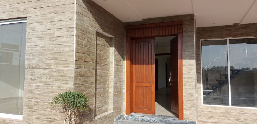 12 Marla fully basement house for sale in DHA Phase 4 Block EE