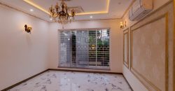 10 Marla house for sale in DHA Phase 8 Ex Air Avenue