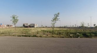 2 Kanal Residential plot for sale in DHA Phase 7 Block U Reasonable price