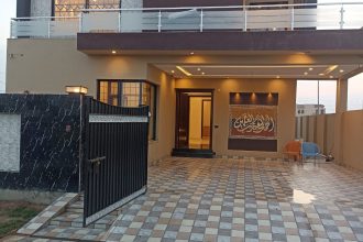 10 Marla beautiful house for sale in DHA phase 7 block y