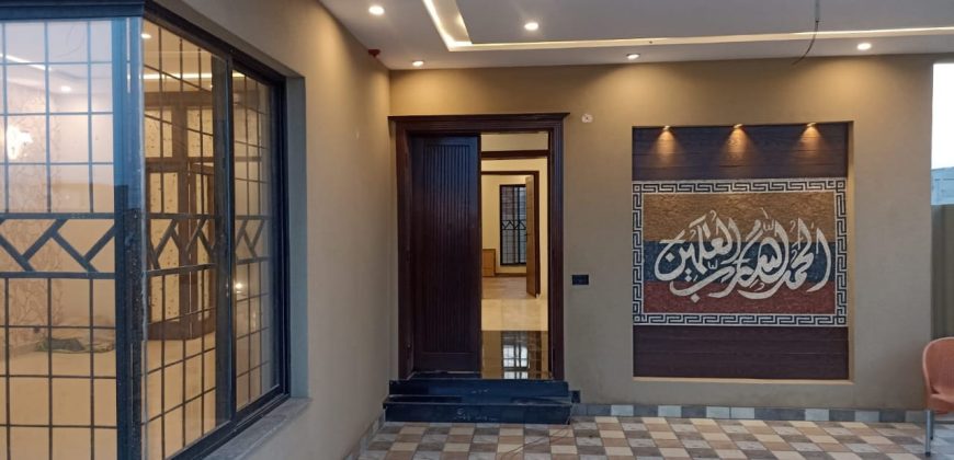 10 Marla beautiful house for sale in DHA phase 7 block y