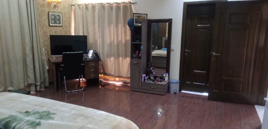 1 Kanal upper portion for rent in DHA Phase 8 Ex Park View