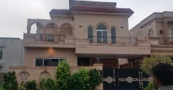 10 Marla house for sale in DHA Phase 8 Ex Air Avenue