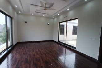 1 Kanal basement house for sale in DHA Phase 8 Eden City