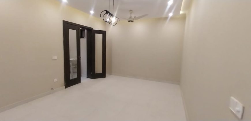 10 Marla house for rent in DHA Phase 8 Ex Air Avenue