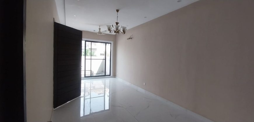 10 Marla house for rent in DHA Phase 8 Ex Air Avenue