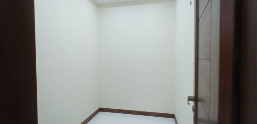 1 Kanal basement house for sale in DHA Phase 8 Eden City