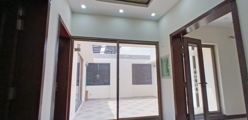 1 Kanal basement house for sale in DHA Phase 8 Eden City