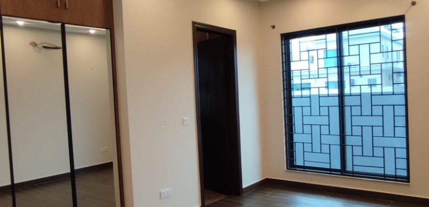 1 Kanal Modern design house for sale in DHA Phase 8