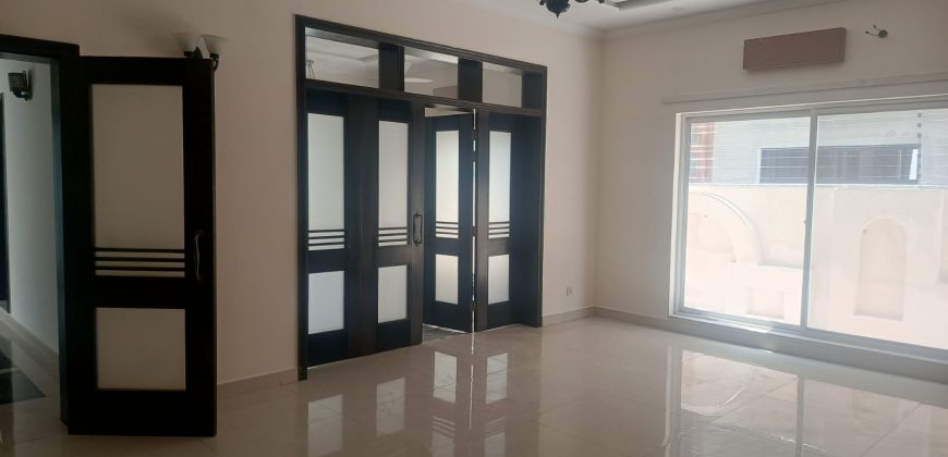 1 Kanal house for rent in DHA PHASE 7