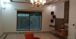 1 Kanal Modern Design house for rent in Green City