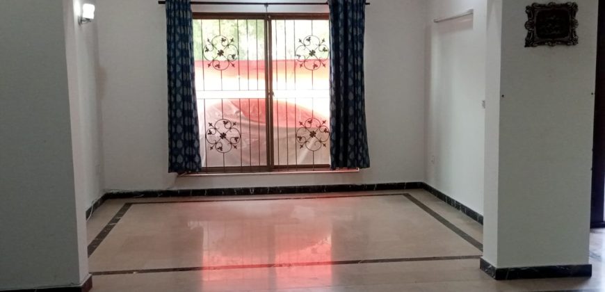 10 Marla lower portion for rent in DHA Phase 8 Ex Air Avenue