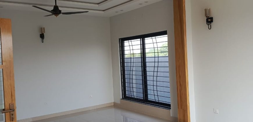 1 kanal modern design house for sale in DHA Phase 7 reasonable prize