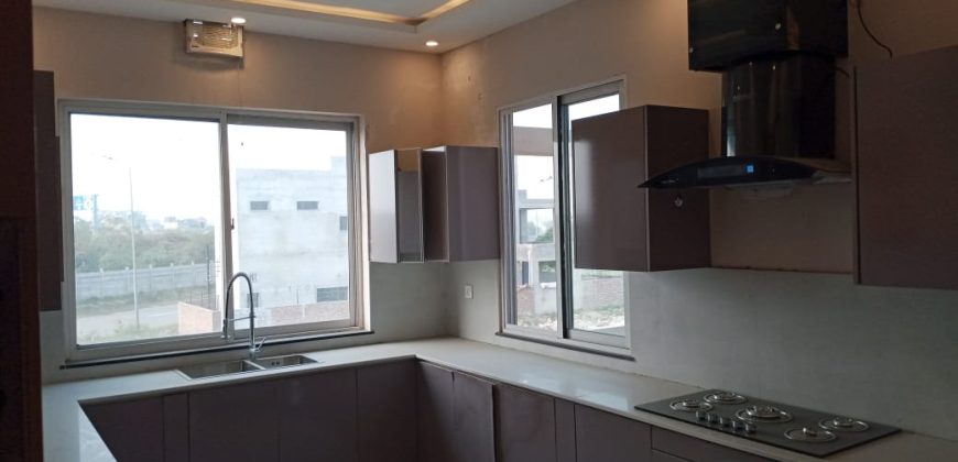 1 Kanal upper portion for rent in DHA Phase 8 Block V