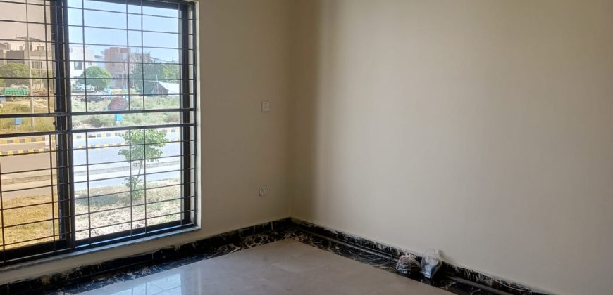 1 Kanal upper portion for rent in DHA Phase 7 Block T