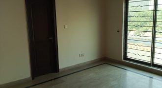 10 Marla upper portion for rent in DHA Phase 6 Block A