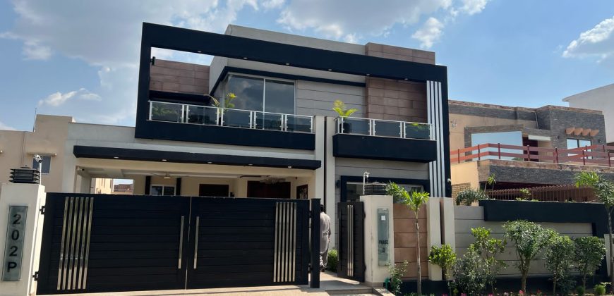 1 Kanal brand new house for sale in DHA Phase 8 Ex Air Avenue