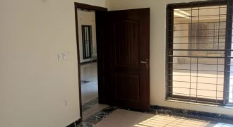 1 Kanal upper portion for rent in DHA Phase 7 Block T