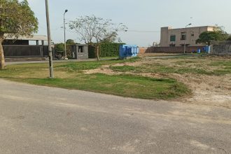 10 Marla plot for sale in DHA Phase 8 Eden City Reasonable price