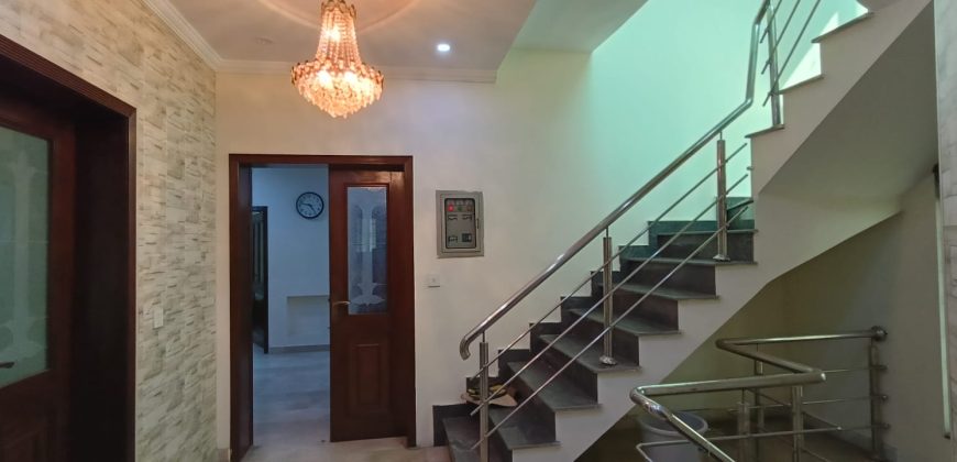 10 Marla house for sale in DHA Phase 8 Eden city