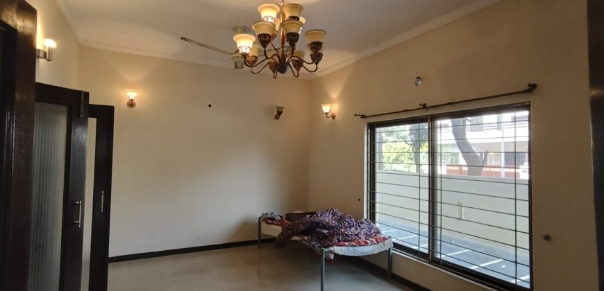 14.5 Marla house for sale in DHA Phase 8 Ex Air Avenue Block M