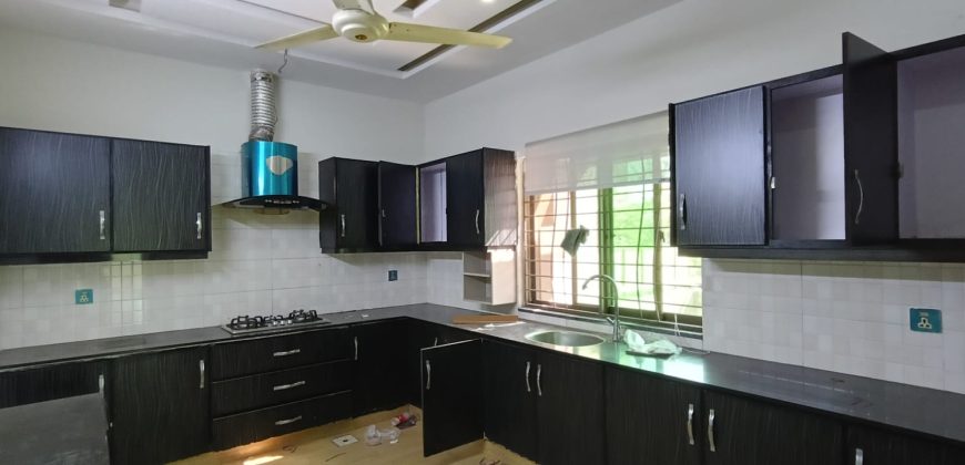 1 Kanal upper portion for rent in DHA Phase 8 Eden City